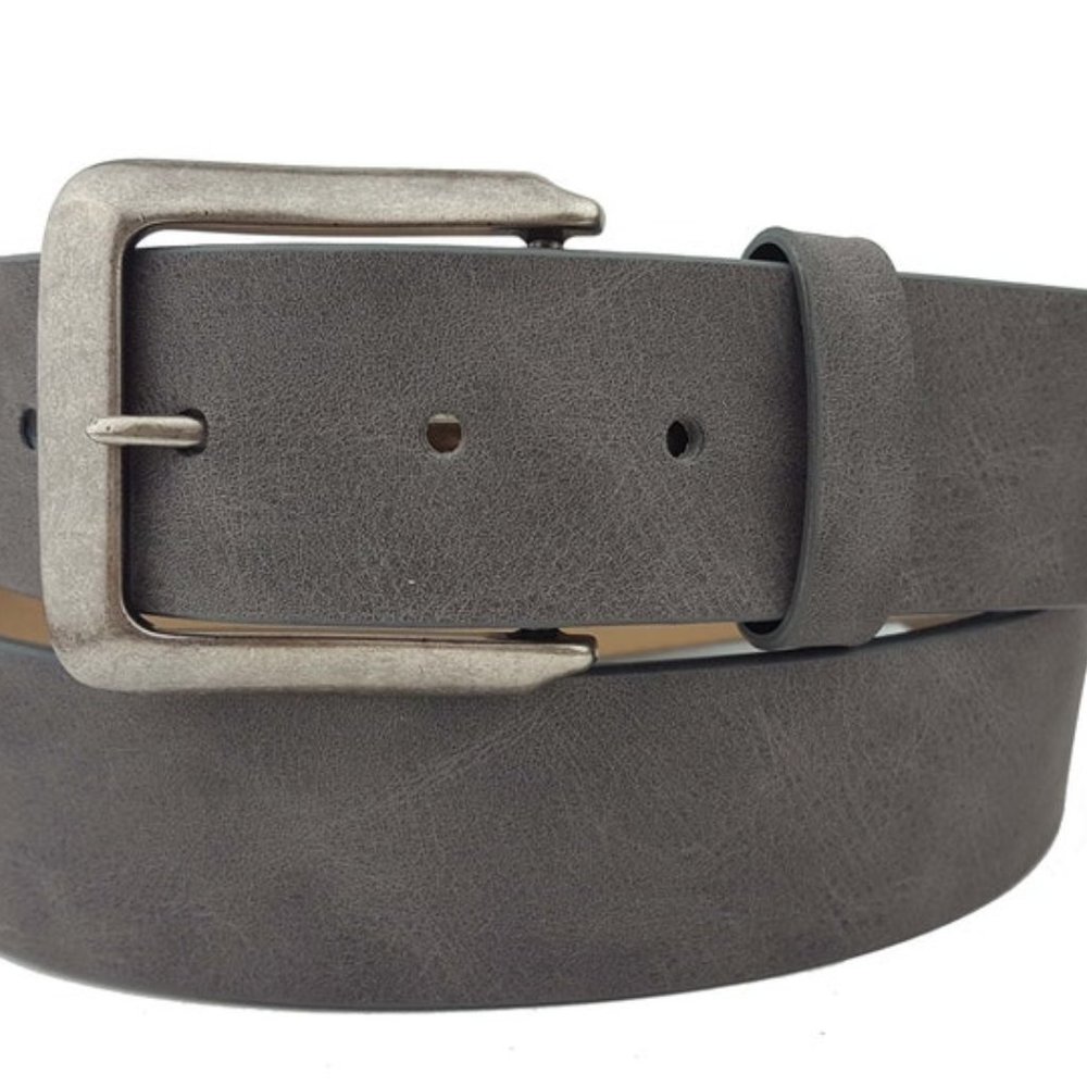 Vegan Belt with matte silver buckle